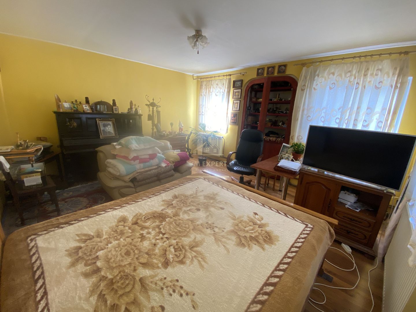 CASA 3 CAMERE 80 MP, TEREN 400 MP, CAMPULUNG - Poză 7