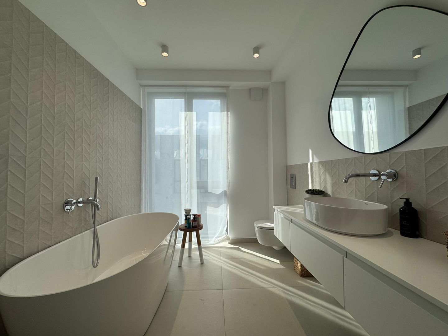 VILA SUPERBA 4 CAMERE + PARCARE ACOPERITA || PIPERA|| EPIQUE HOME - Poză 13