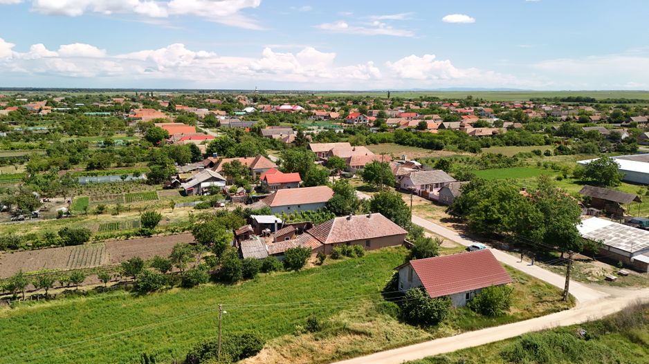 Casă nouă la gri în Secusigiu - Poză 2