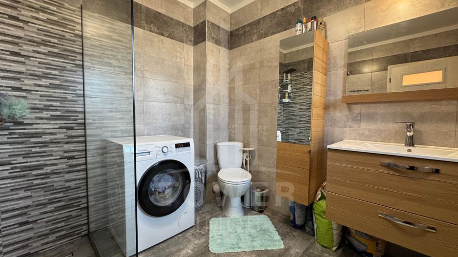 Casa Triplex de vanzare in Selimbar | Zona Exclusivista De Case - Poză 8