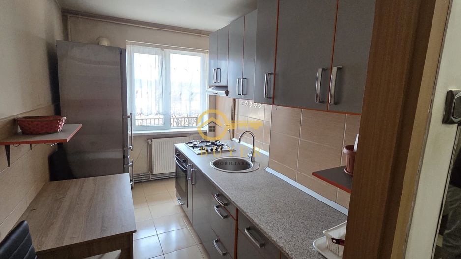 Apartament cu 2 cam si balcon-  Etaj 2, pretabil investitie - Poză 1