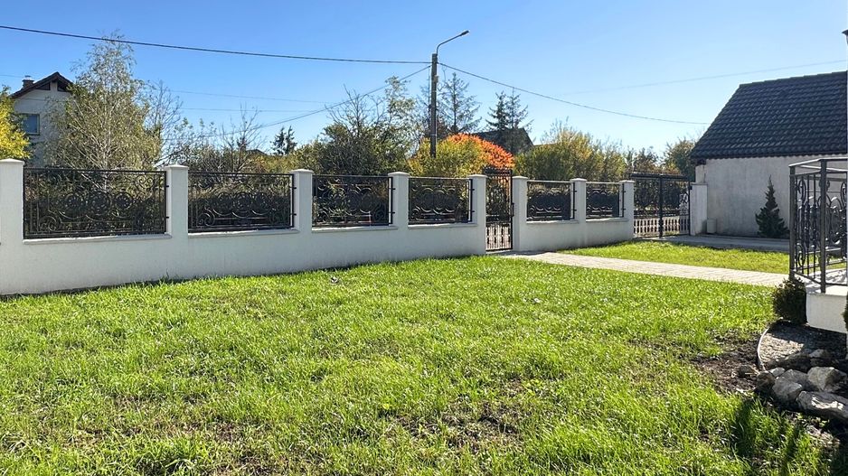 Vânzare casă 5 camere nouă elegantă și spațioasă în Hărman - Poză 1