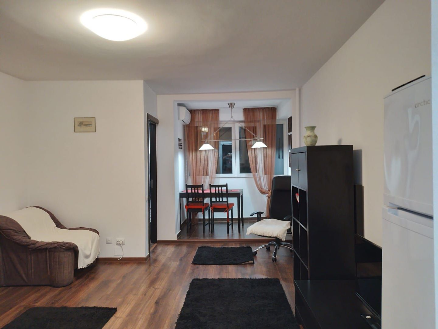 Garsoniera de inchiriat Drumul Taberei - Favorit - Poză 2
