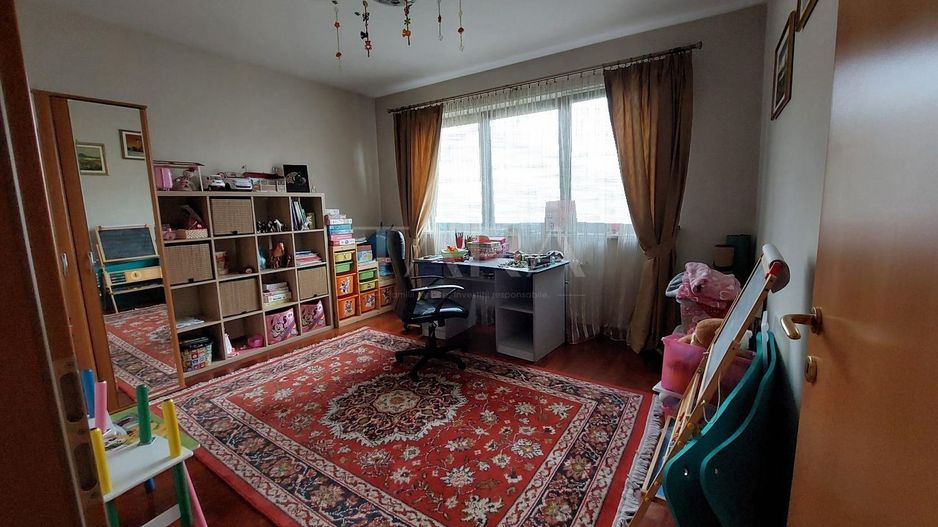 Casă cu 5 camere. de vânzare in Floresti, zona Parcului Poligon. - Poză 13