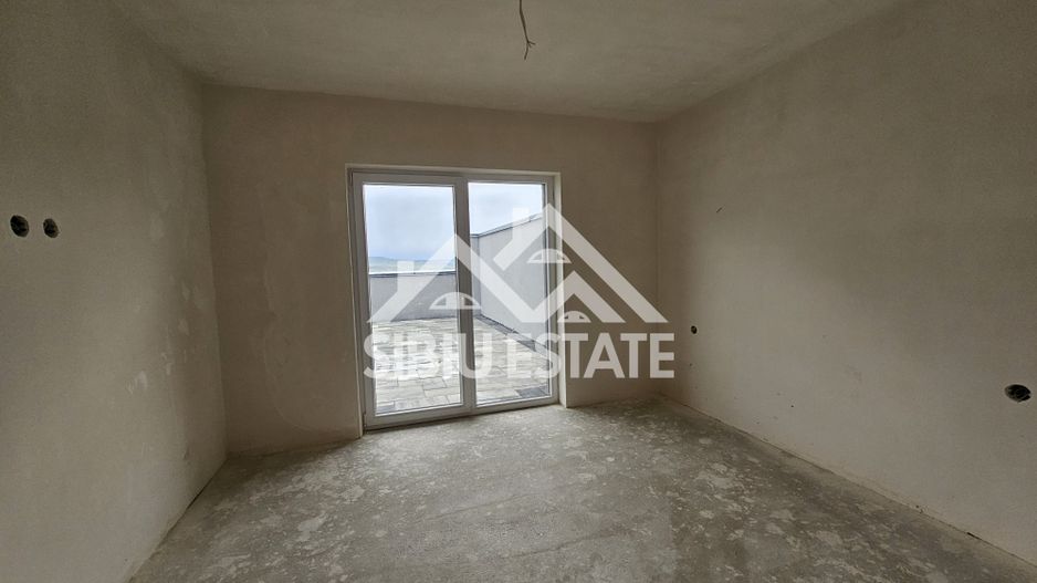 Penthouse Sibiu terasa mare vedere panoramica - Poză 11