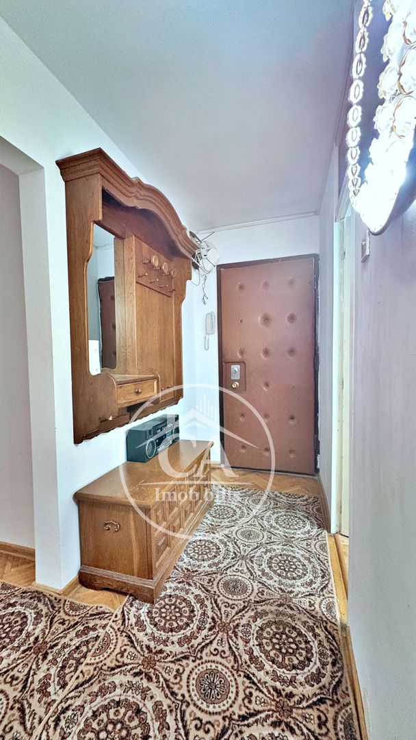 Apartament cu 3 camere în zona Decebal - Poză 12