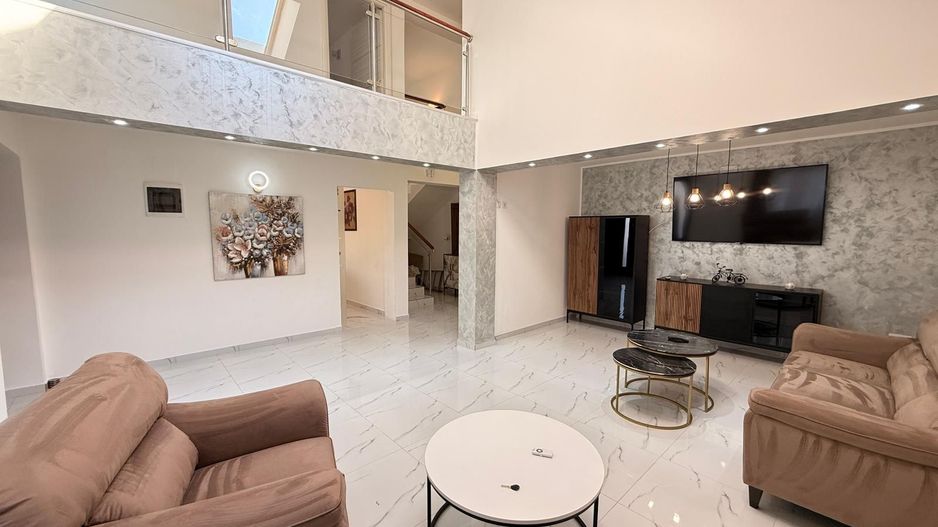 Vilă individuala Tunari | Curte libera 200 mp - Poză 5