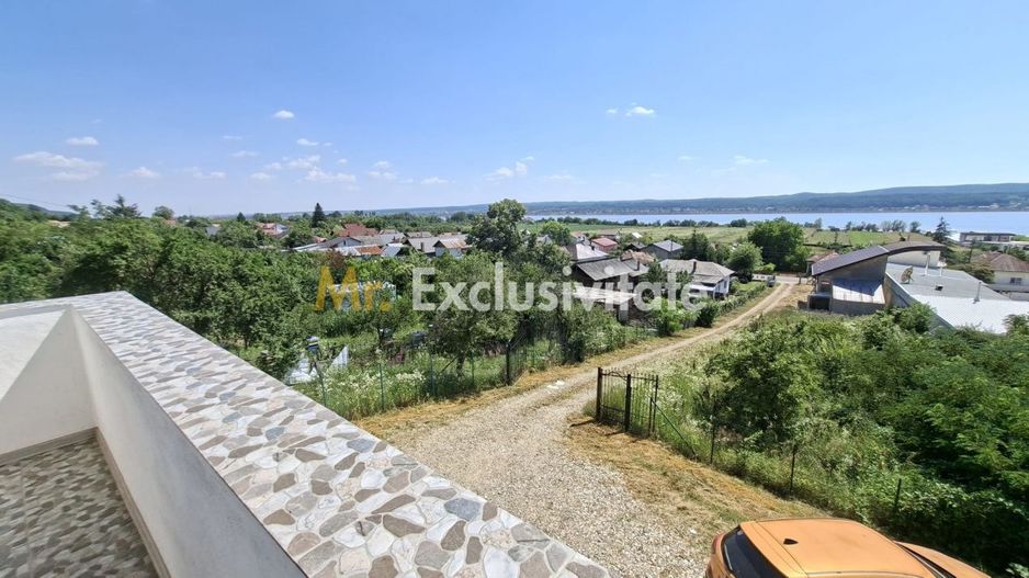 Casă-Pensiune Agroturistica spatioasa P+M Budeasa cu vedere la lac - Poză 11