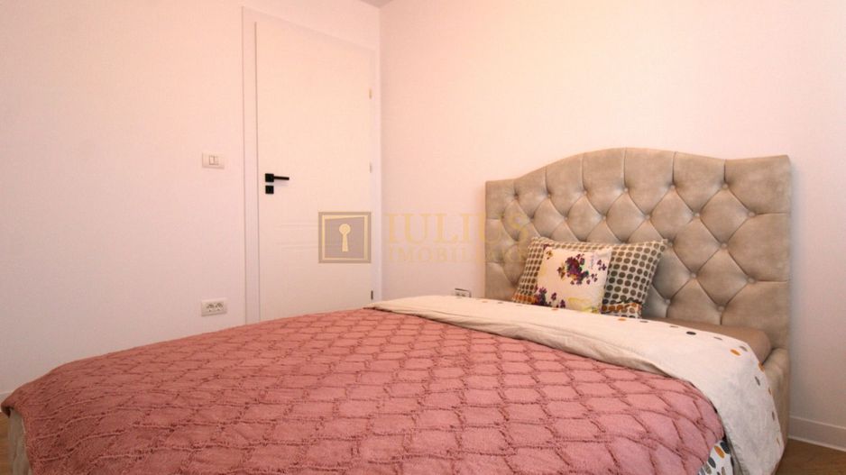 3 camere, etaj 2, lift, prima inchiriere, vedere spre Bega - Poză 9