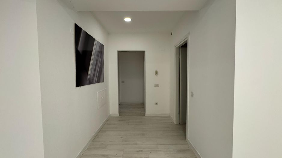 3 CAMERE| CURTE PROPRIE | ARON COTRUS- HERASTRAU - Poză 23