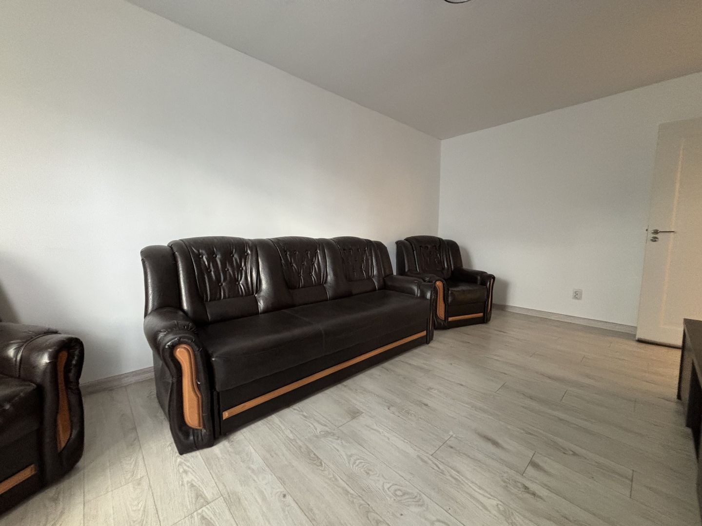 APARTAMENT 3 CAMERE | CRANGASI | LOC DE PARCARE - Poză 3