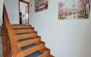 Spatiu birouri casa individuala curte proprie 9 birouri Selimbar - Poză 18