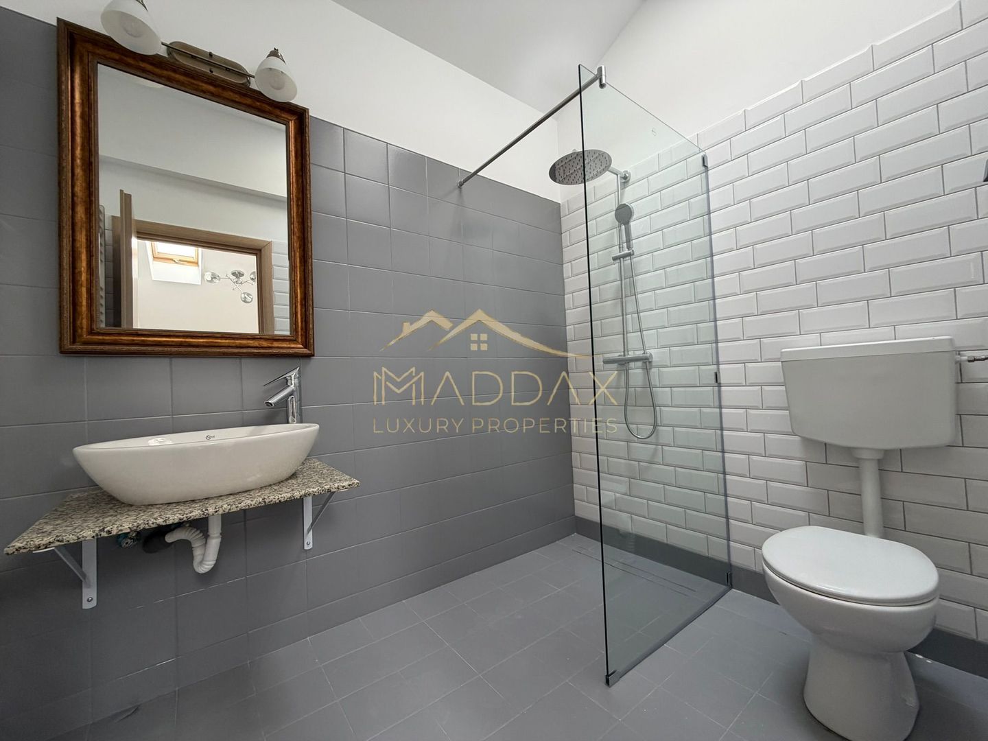 Spatiu Apartamente/ Hotel //​ ​1027.80 mp // Zona Obor - Poză 3