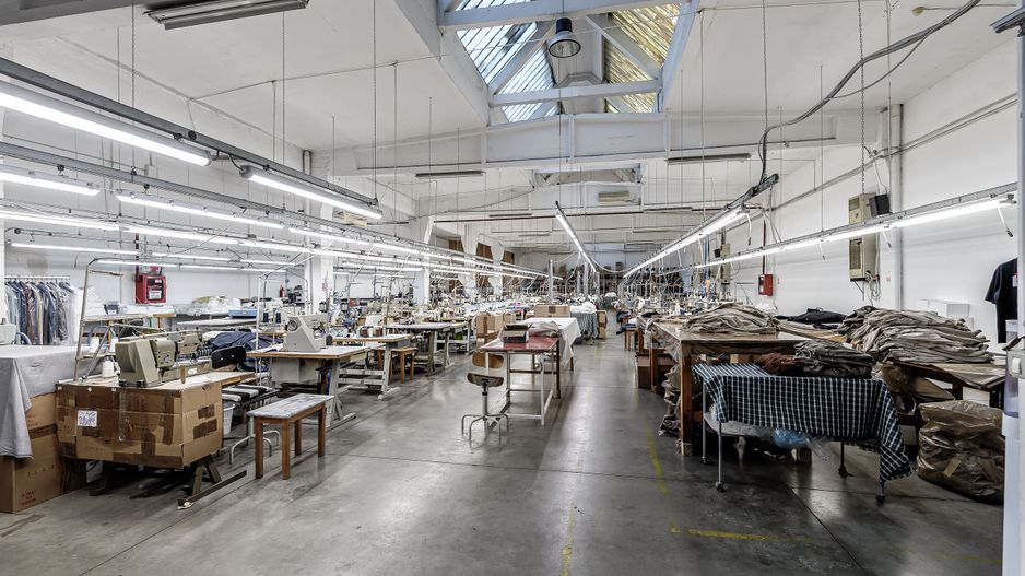 Hală industrială în suprafață de 675 mp - Poză 1