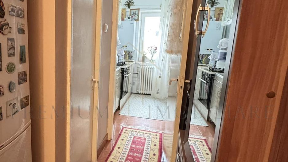 Apartament 3 camere zona de jos - Poză 6