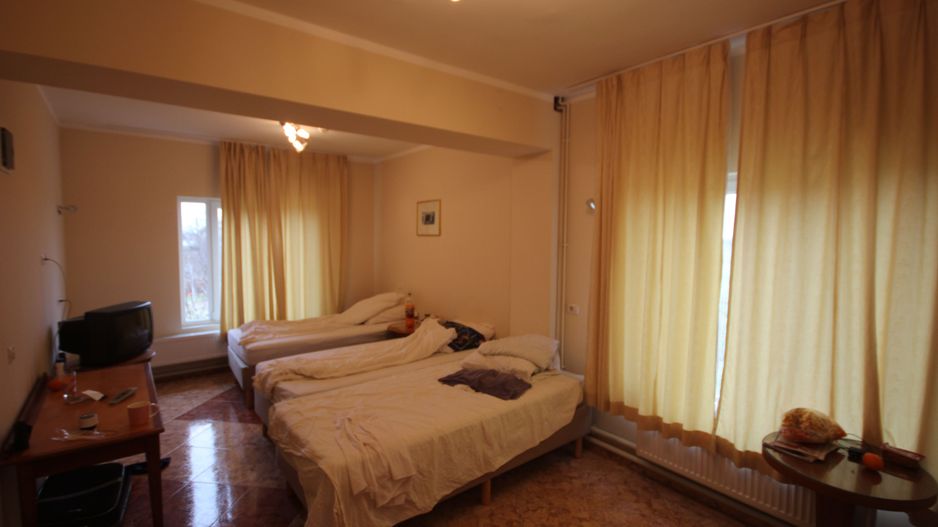 Vila  destinatie camin batrani - Poză 10