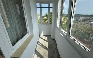 Apartament cu 2 camere, 50mp, decomandat, Zona Dimitrie Cantemir - Poză 9