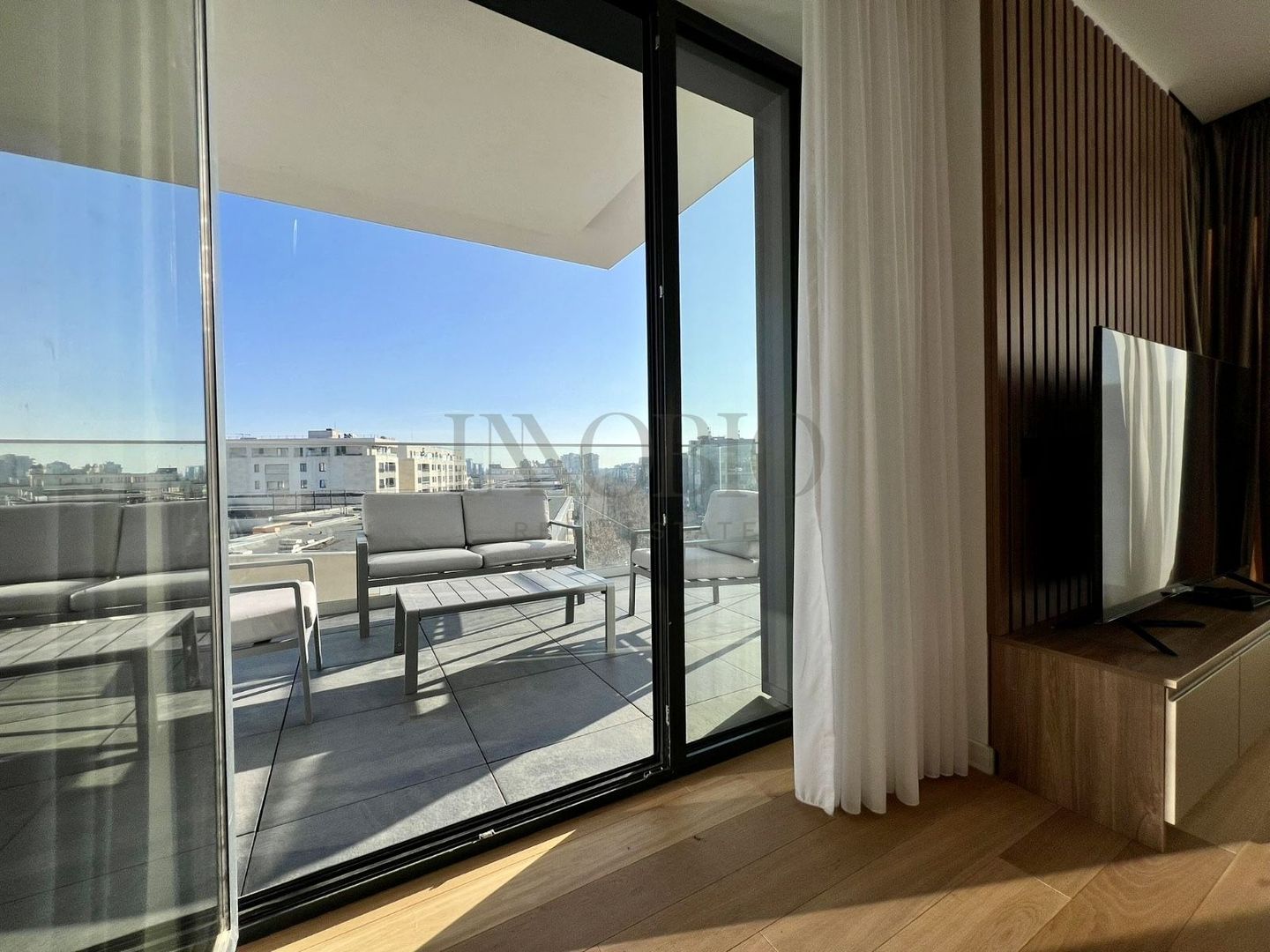 Apartament 4 Camere | One Herastrau Towers - Poză 4