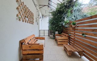 Apartament la  Curte Comuna, Terasa, Zona Centrală!! - Poză 12