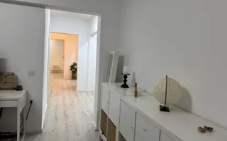 Apartament 3 camere 2 bai, pivita recent renovat-in Sibiu M.Viteazul - Poză 11