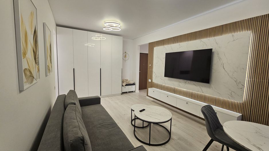 PRIMA INCHIRIERE Apart 2 cam cu terasa 12 mp si loc de pacare AMBIANCE - Poză 3