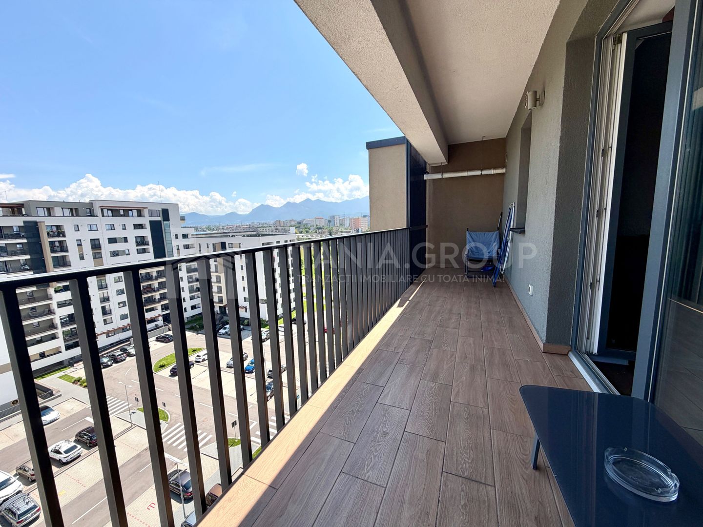 Apartament 2 camere mobilat și utilat, parcare și boxă - Kasper Coresi - Poză 11