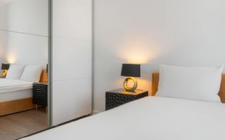 Apartament cu 3 camere | Garaj subteran inclus | Oradea - Poză 10