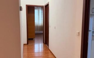 Apart 2 camere, centrala, a.c. foarte spatios 66 mp si doua balcoane - Poză 6