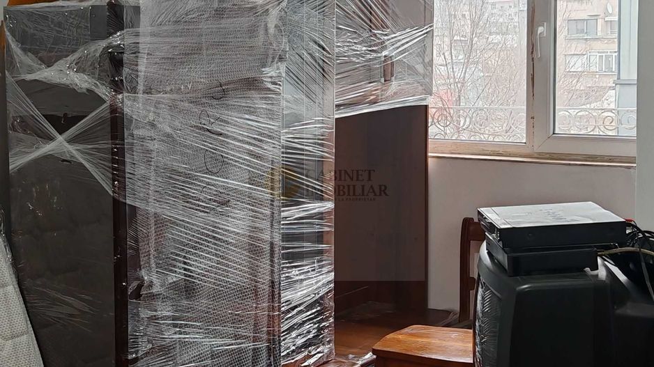 Garsoniera I Etaj 4 I Armeneasca I Se vinde nemobilata - Poză 2