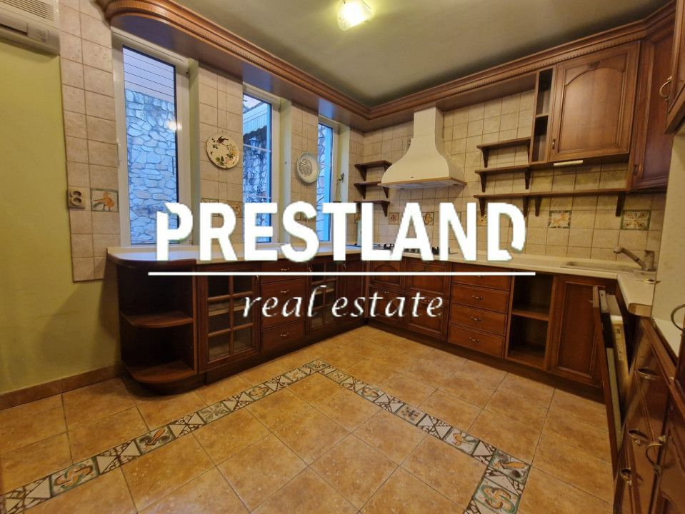 Vila zona Sub Arini!! - Poză 8