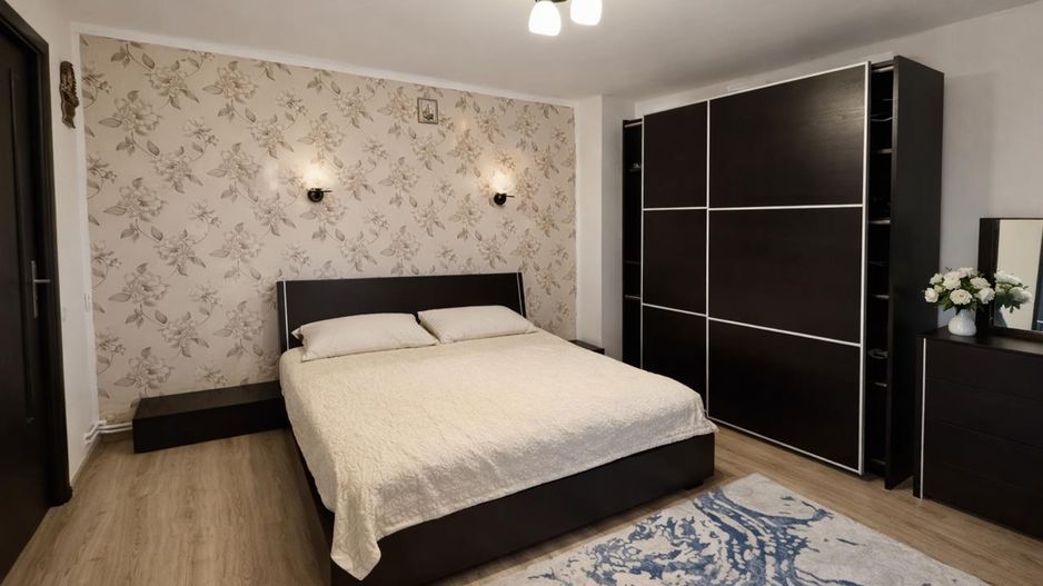 Casa eleganta, curte amenajata, garaj, Brancovenesti, Mures - Poză 4