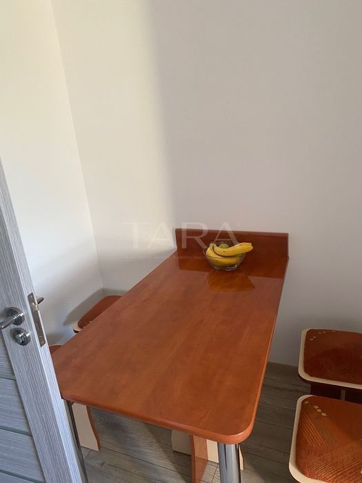 OCAZIE. Vanzare apartament cu 4 camere, central in Apahida. - Poză 4