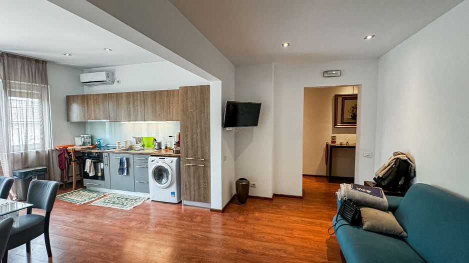 Apartament 3 camere Caderea Bastiliei - Poză 3