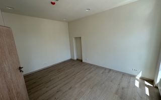 Spatii de birouri Ultracentral suprafață  de 34 mp - Poză 8