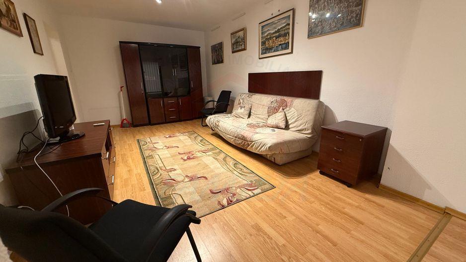 🏡 Apartament 3 camere – Mazepa | Etaj 1 | 450 Euro/luna - Poză 2