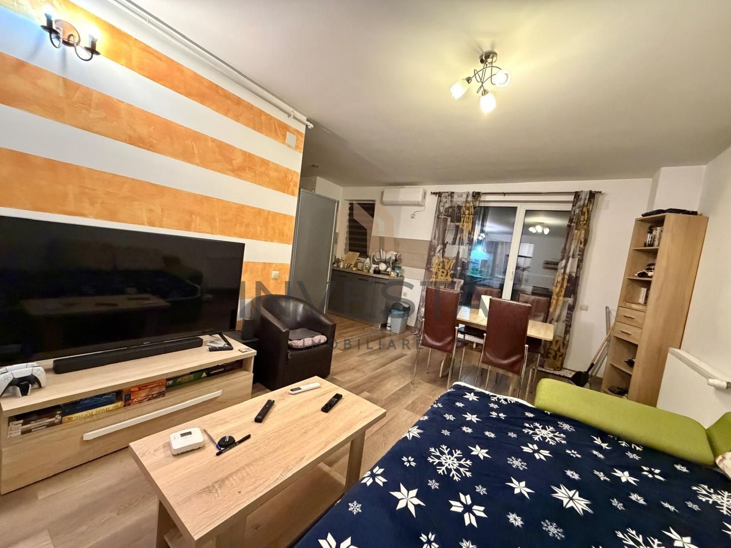 Apartament cu 3 camere in spate la FSEGA, strada Venus ! - Poză 2