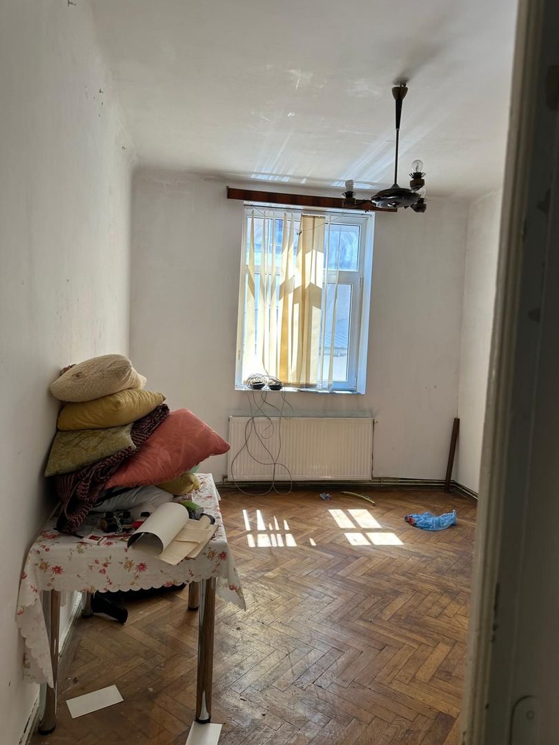 Vila 7 camere zona Dacia - Piata Spaniei - Poză 3