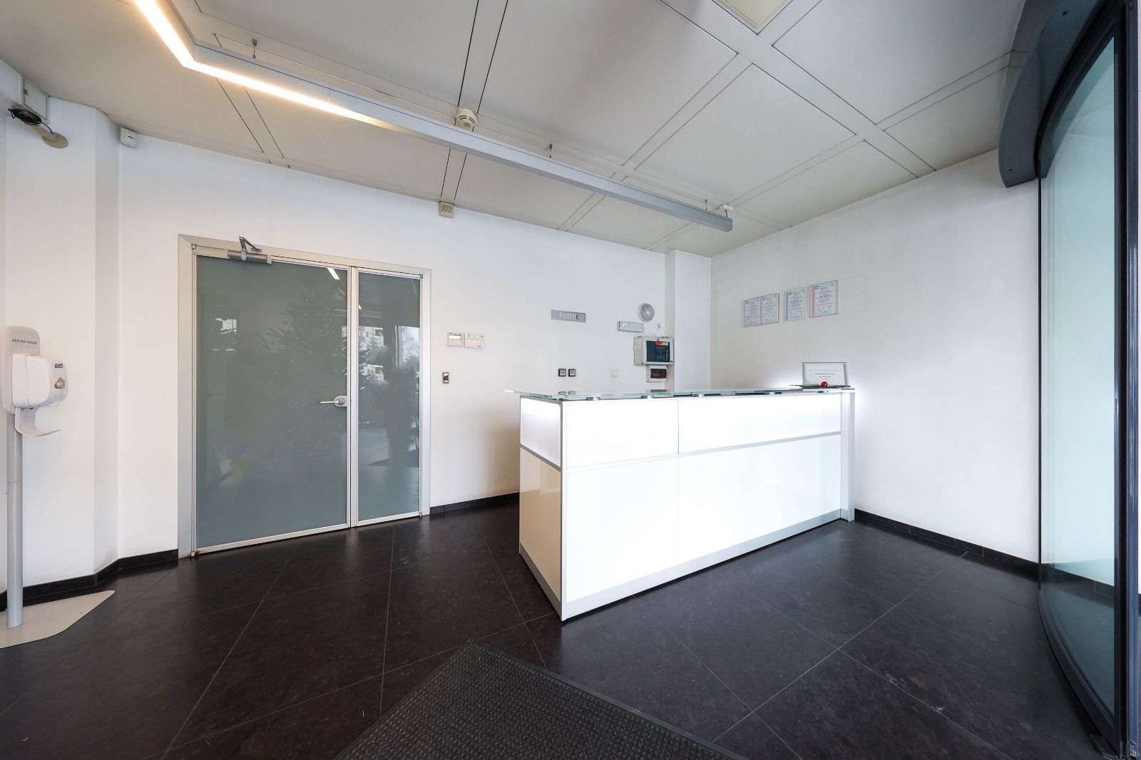 Clădire de birouri și centru de date – Oportunitate exclusivă in Brasov - Poză 4