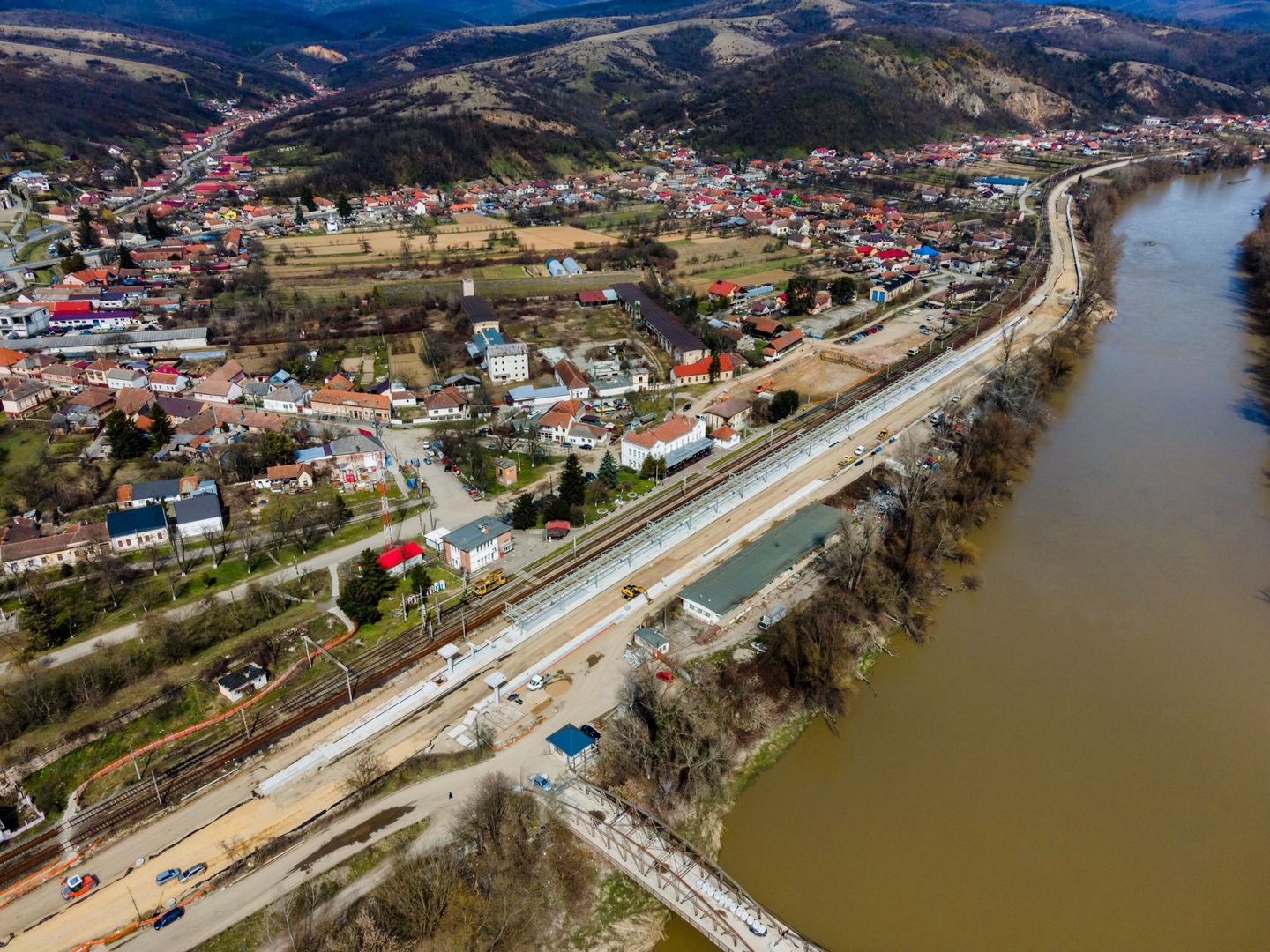 Oportunitate de investiție în Orașul Lipova - Poză 6