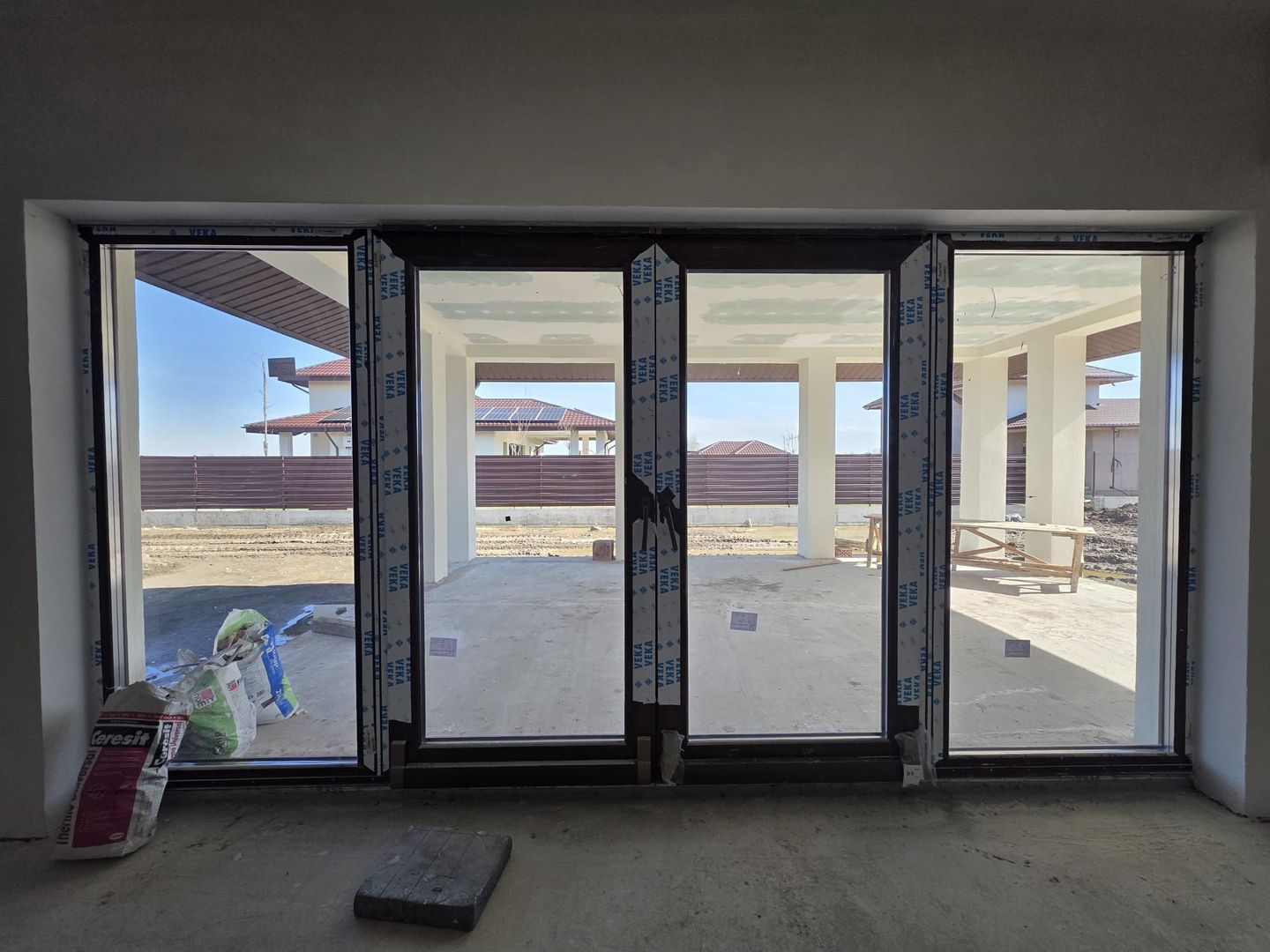 Casa in regim P+1ER de vanzare in Baltoesti - Poză 4