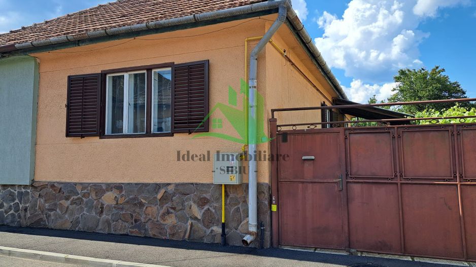 Casa pe un singur nivel cu 342 mp curte, in zona Promenada Mall - Poză 1