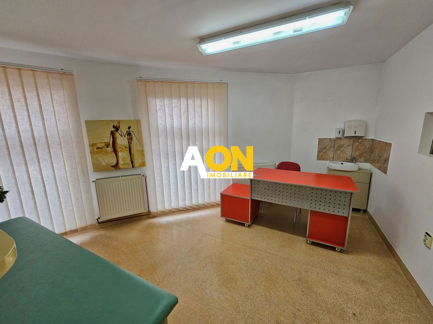 Spatiu comercial pretabil birouri, cabinete medicale, Cetate - Poză 4