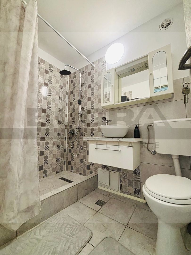 Garsoniera 35 mp, decomandata, centrala proprie, zona Louis Pasteur - Poză 7