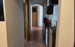 Vanzare Apartament 3 camere - Poză 3