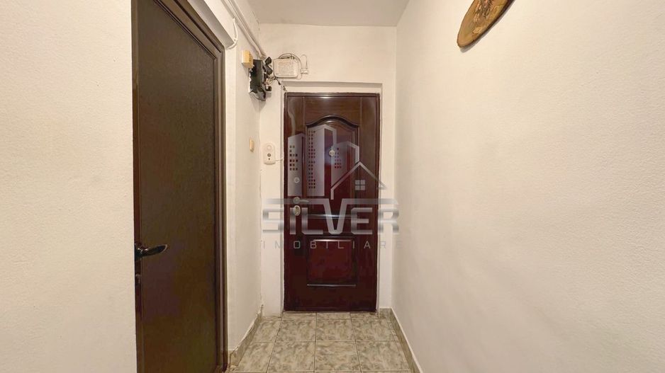 Apartament cu 3 camere/54mp/zona str. Mehedinti. - Poză 11