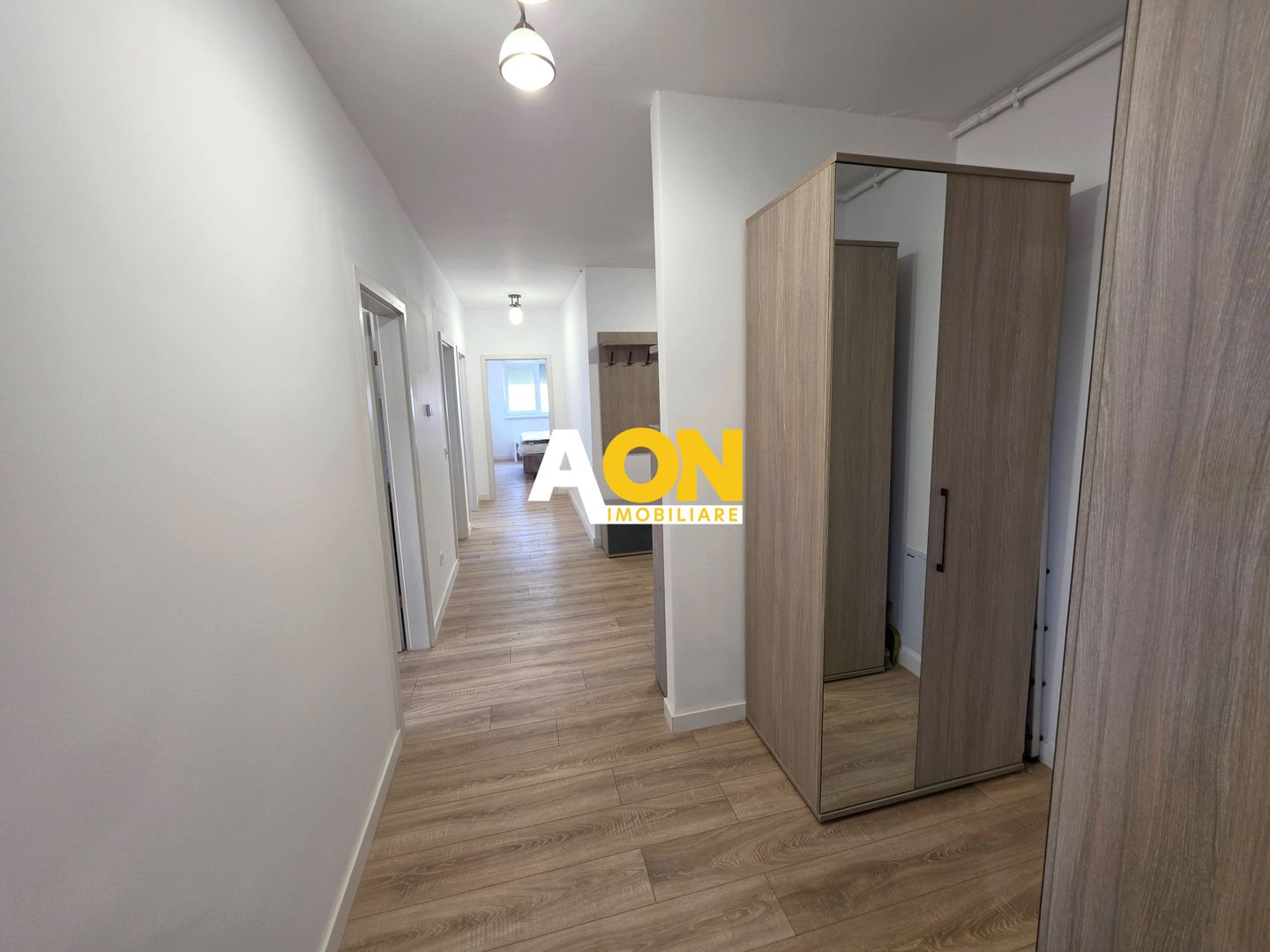 Apartament 3 camere, mobilat, utilat, 82 mp utili, parcare subterana - Poză 16
