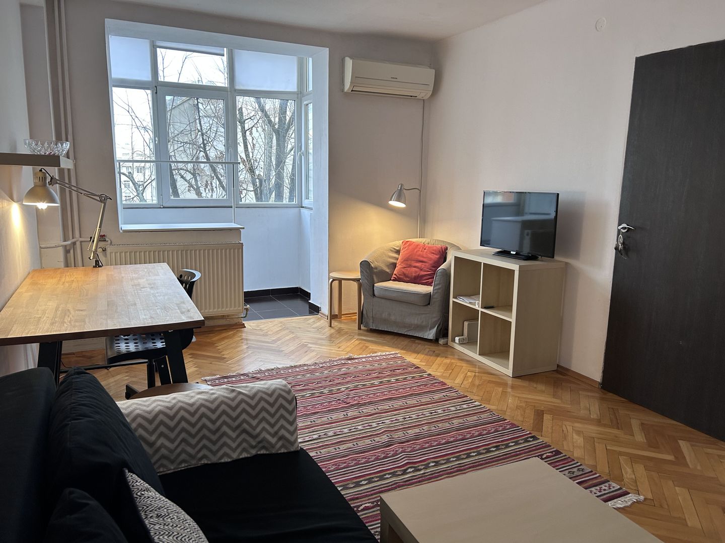 Medicina | 2 Camere | Bloc cu Lift. - Poză 3