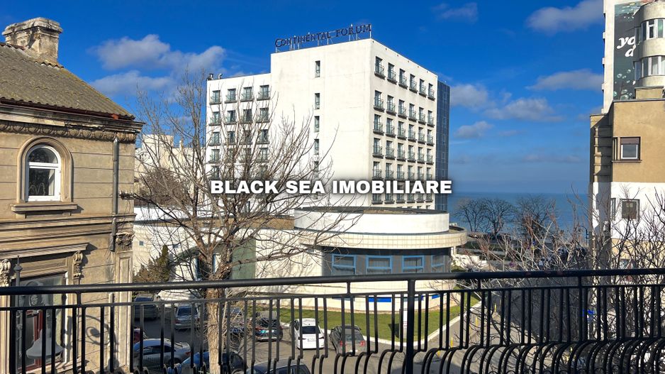 Vila 7 camere D+P+1+M - Gaze - 2 Garaje - 50m de plaja - Ocazie Unică - Poză 1