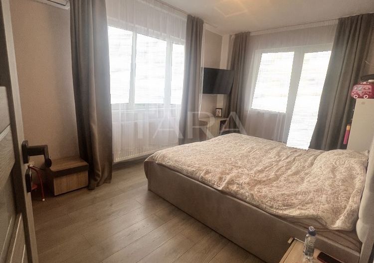 Vând apartament cu 2 camere în Florești, zona Florilor. - Poză 6