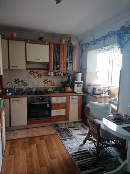 Apartat 4 camere 97m2 bloc 1989 persoană fizică, fără AGENȚI - Poză 1